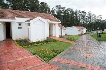 Deccan Plaza Hotel - Ooty1
