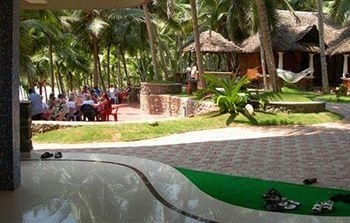 Ayur Bay Beach Resort3