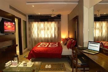Hotel Singh Empire Dx4