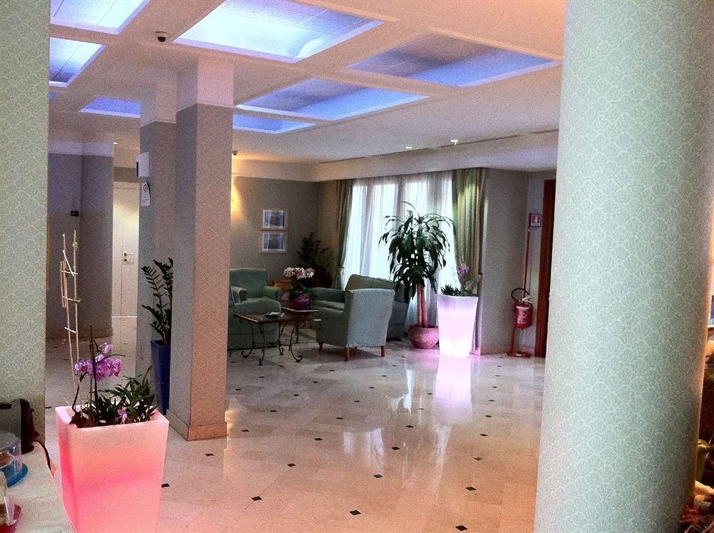 Green Park Hotel4