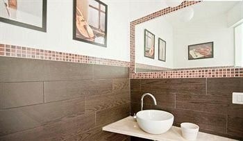 Pigneto Luxury Rooms2