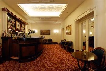 Villa Fiorita3