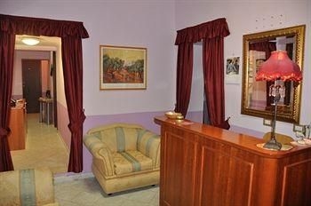 Town House Suite Maria Luisa1