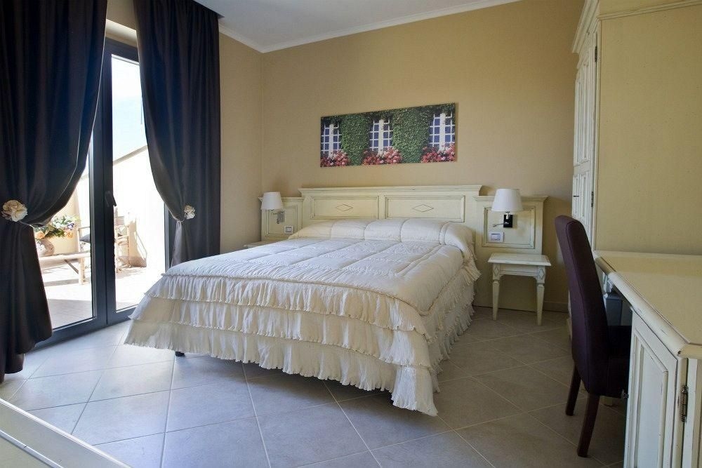 Hotel Brizi Country Chic1
