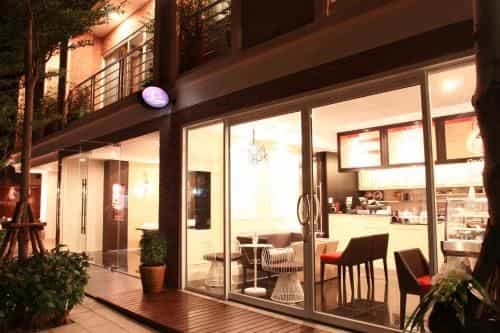 โรงแรมเมิร์ธ สาทร โรงแรมเมิร์ธ สาทร