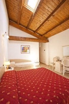La Tortiola Country Hotel1