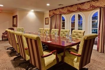 Holiday Inn Laguna Beach2
