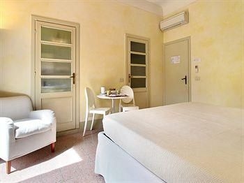 Michelangelo Guest House0