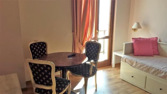JUNIOR SUITE LAKE VIEW