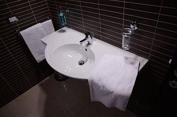 Melqart Hotel4