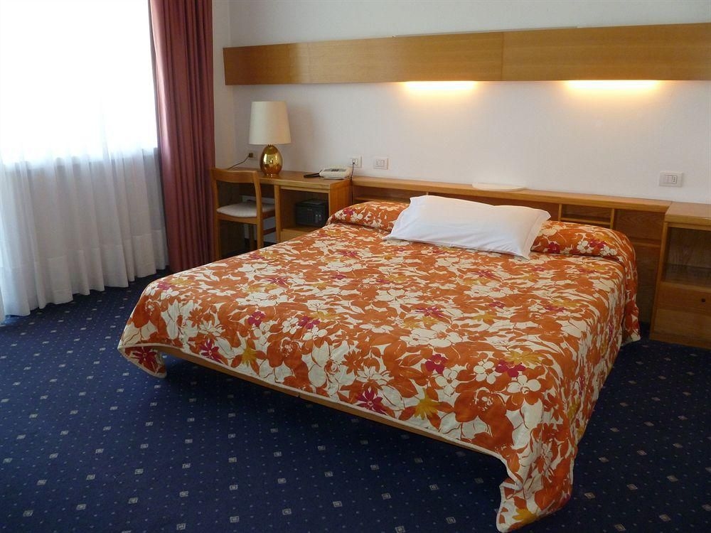 Hotel Piccolo Mondo0