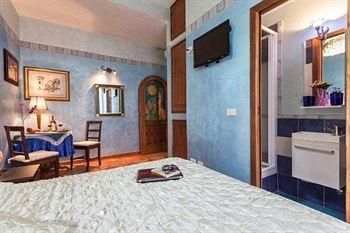 Prati B&B and Prati Vatican Apartment1