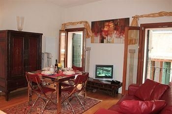 Vip Venice Apartments0