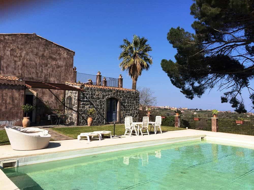 Villa Etna