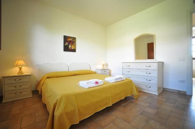 APARTMENT TWO BEDROOMS ONE BATHROOM