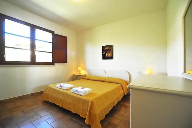 APARTMENT TWO BEDROOMS ONE BATHROOM
