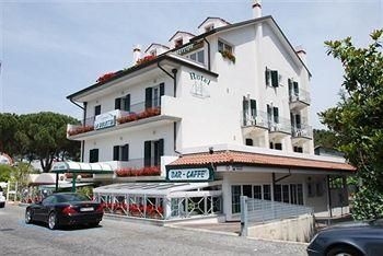 Hotel La Goletta4