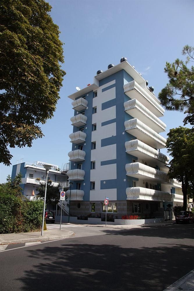 Apparthotel Holiday3