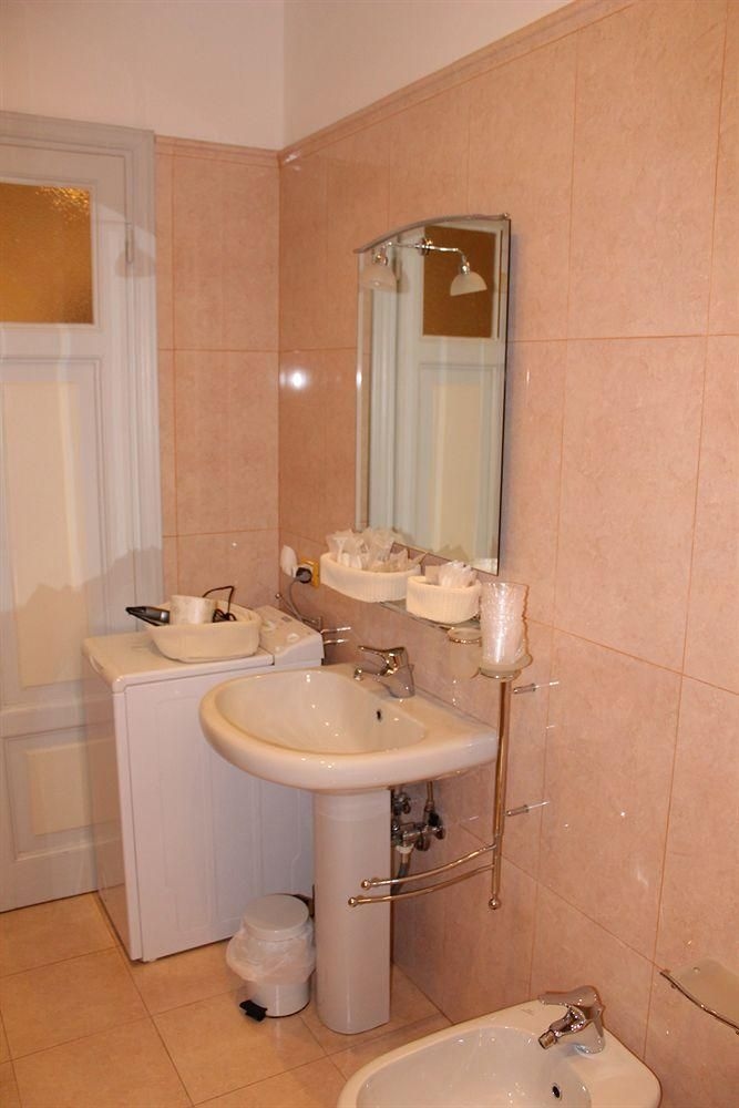 Via Roma Suites2