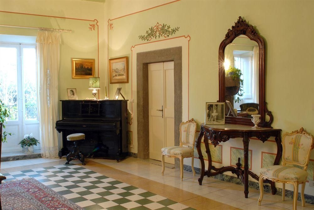 Villa Farinella0