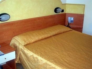 Hotel Fontana4