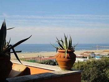 Ritz Forte dei Marmi2