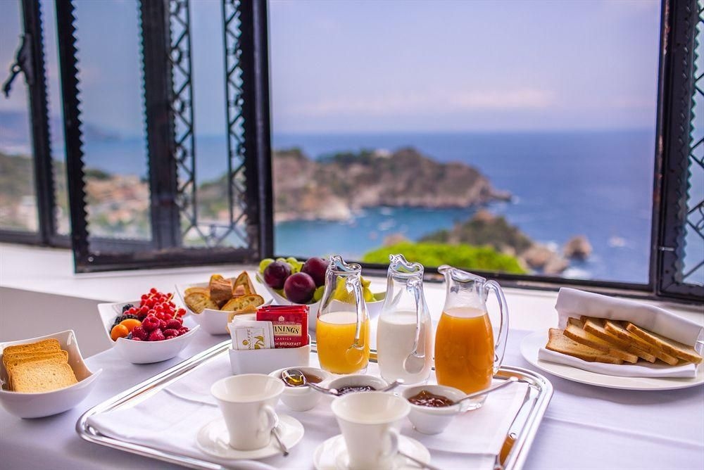 Mon Repos Luxury Suites4