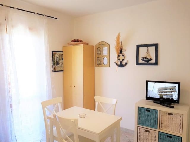 APARTMENT CAPACITY 4