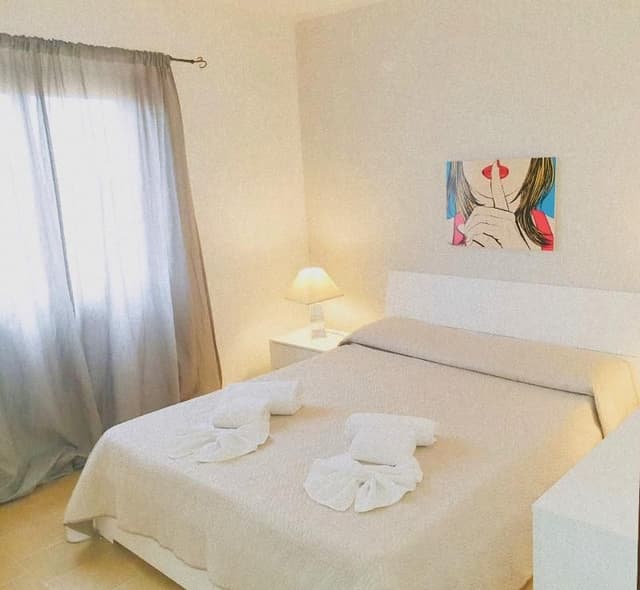APARTMENT CAPACITY 6 TWO BEDROOMS