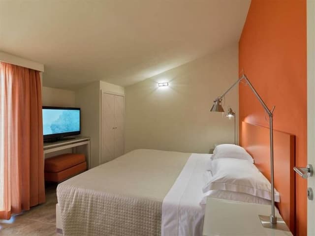 APARTMENT ONE BEDROOM