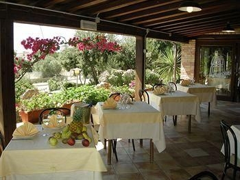 Hotel Su Giganti3