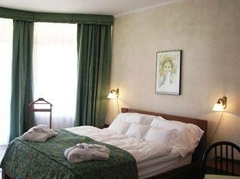 Hotel Royal1