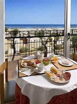Hotel Thea
