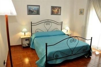 Cassiodoro Rooms Affittacamere B&B2