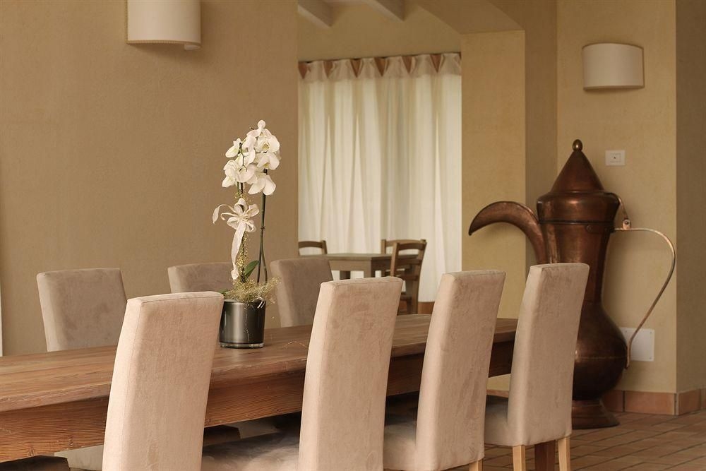 Relais Rossar1