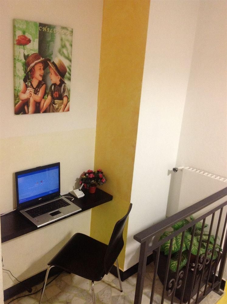 Mini Hotel0