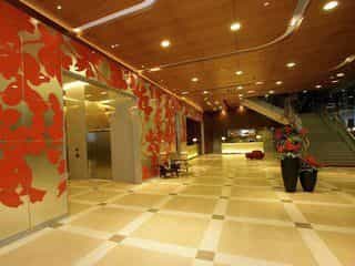 โรงแรม นิวตัน เพลส