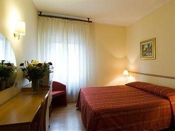 Hotel Montereale1