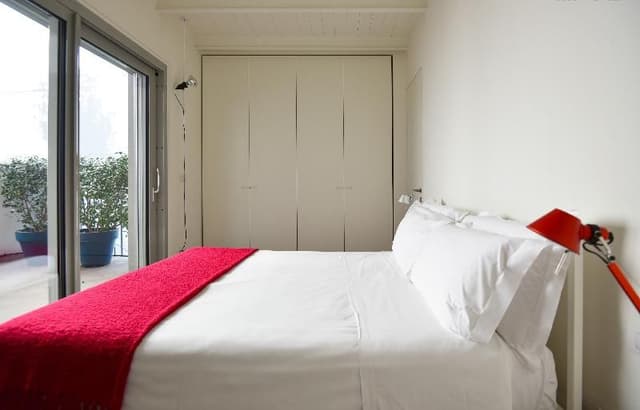 APARTMENT THREE BEDROOMS