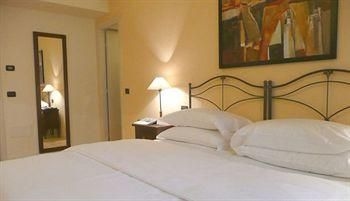 Hotel La Contrada4