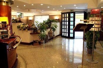 Hotel Crystal & Residence4