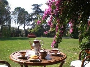 Casale Belladonna0
