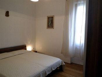 Borgo Rossi2