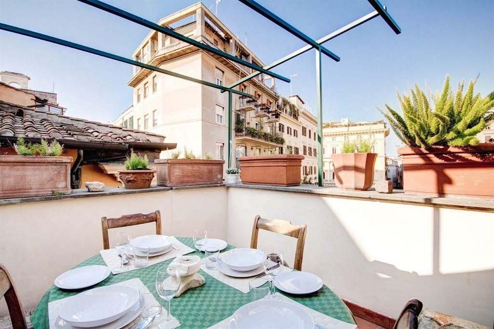 Terrace Cancelleria4
