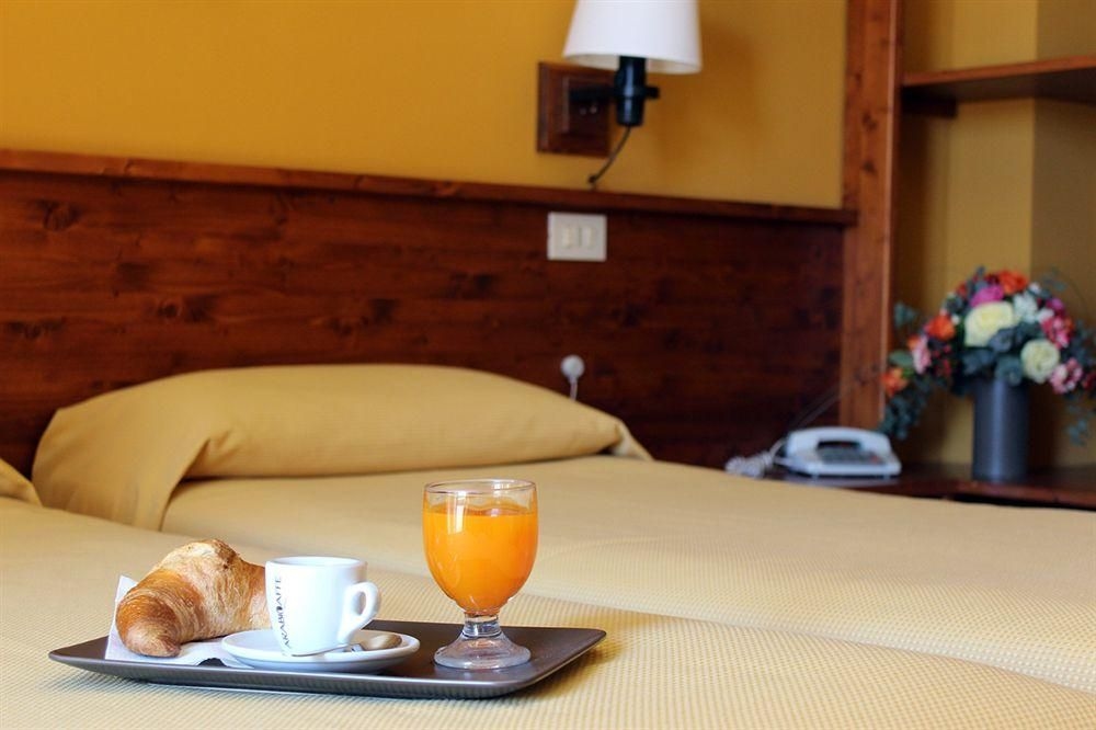 Hotel Jonio0