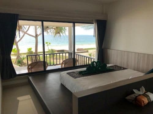 Beach Front Suite