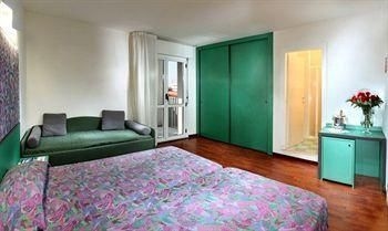 Hotel Palace2