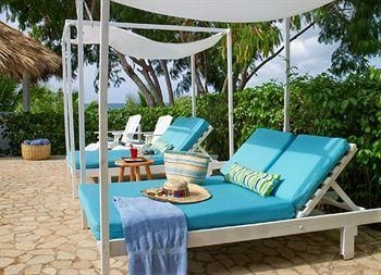 Calabash Bay Four Bedroom Villa0