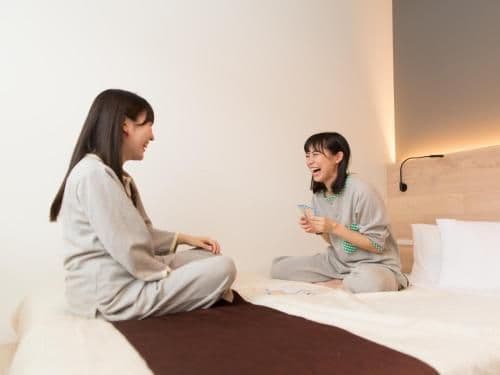 Twin Room with Shared Bathroom
