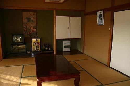 Japanese-Style Quadruple Room with Shared Bathroom